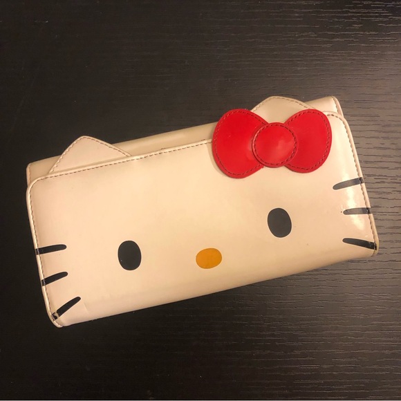Sanrio | Bags | Hello Kitty Face Wallet | Poshmark
